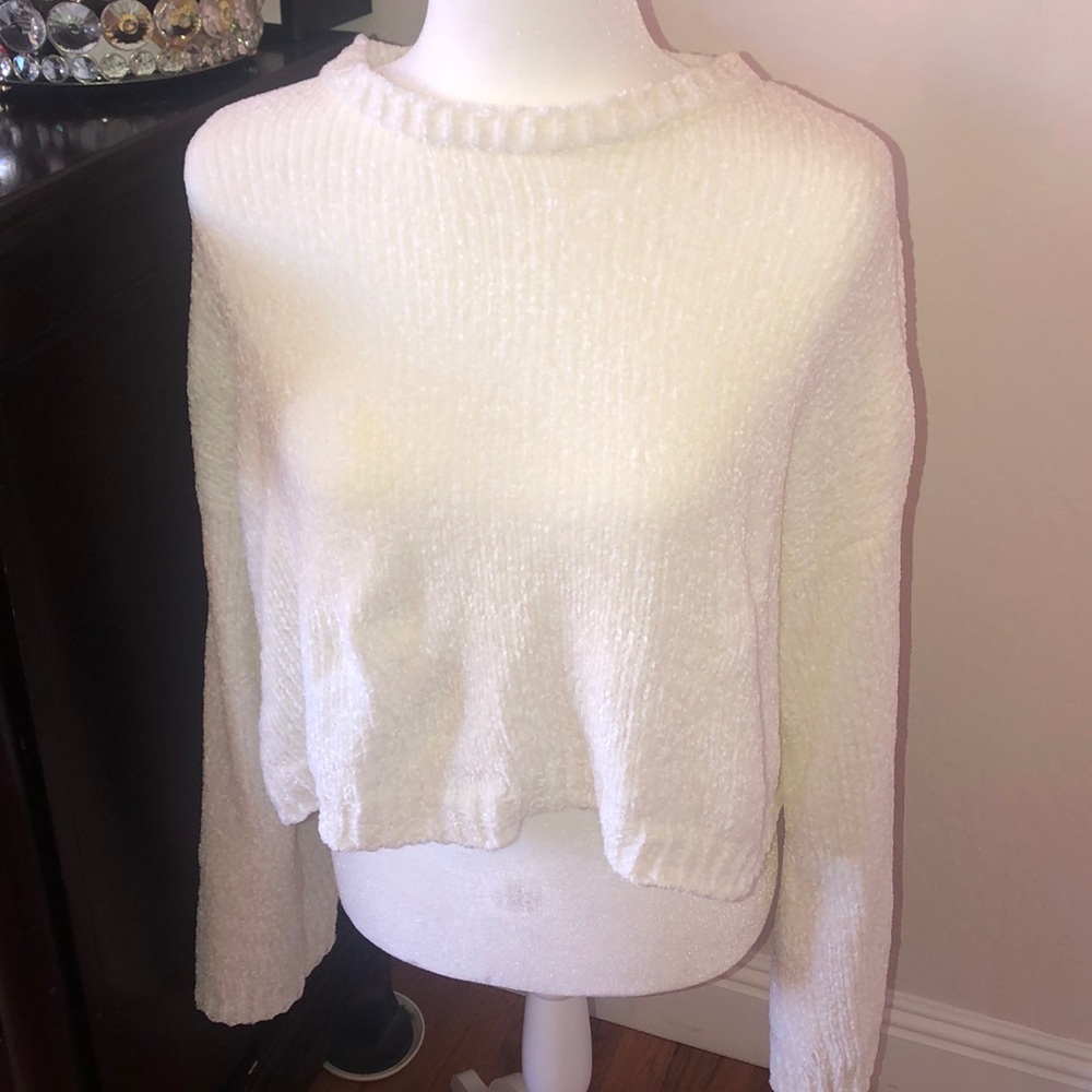 White chenille pullover sweater